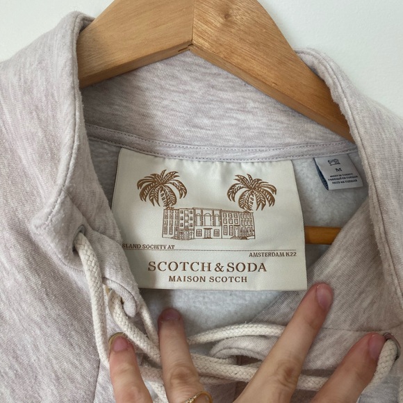 Scotch & Soda Boxy High Neck Utility Sweatshirt | Beige size Medium - Picture 4 of 5